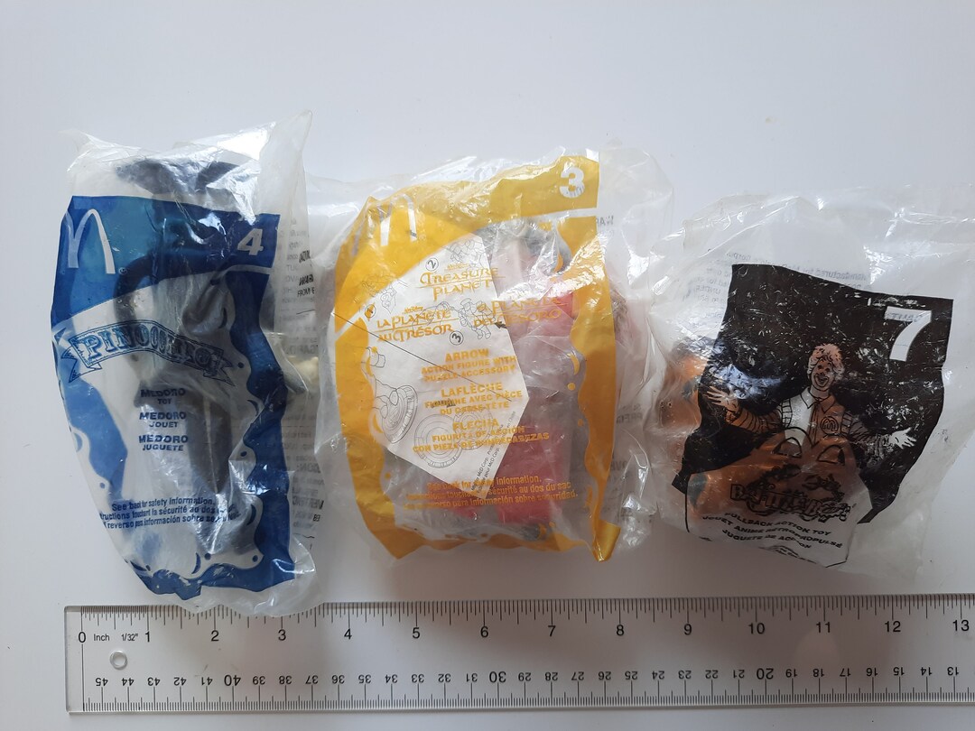 Collection of 3 2002 Mcdonald's Happy Meal Toys Pinocchio 4,
