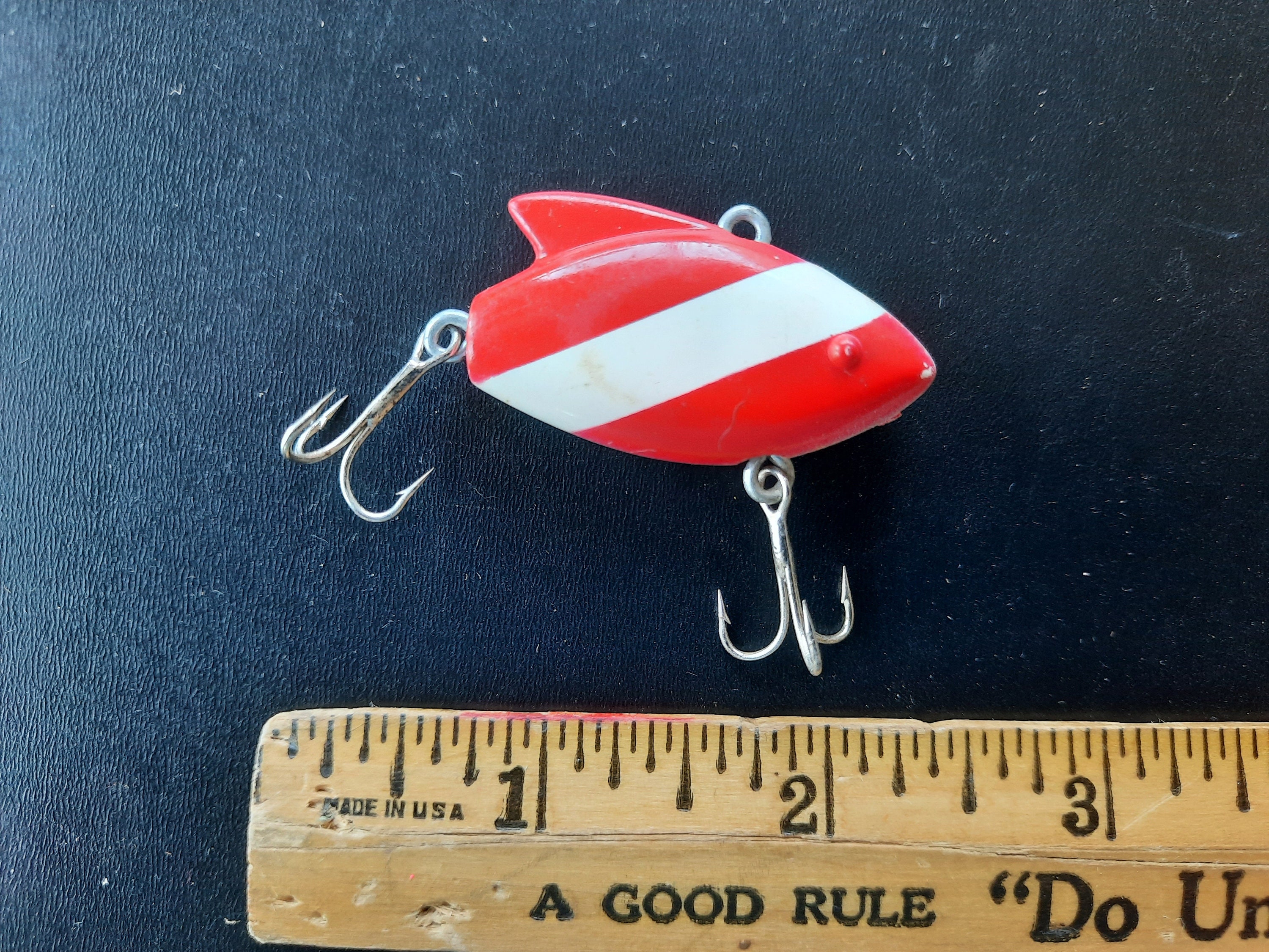 Vintage 1970s Diving Bass Lure: Rare and Unique Red/white Stripped