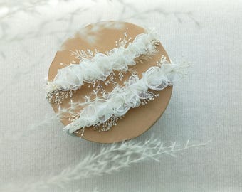 Fascia per battesimo fatta a mano per bambina, accessorio fotografico, corona di fiori per neonati, fascia per capelli fatta a mano per bambina, delicato fermaglio per neonato color avorio