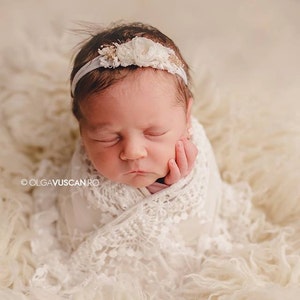 IVIE-Natural newborn Headband, Tiny headband,  Newborn Photography prop, toddler photography prop, photography headband,flower headband