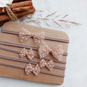 Neutral baby bow headband, Handmade headband for baby girl, Newborn headband for photography, Beige baby bow photography prop,Baby girl bow