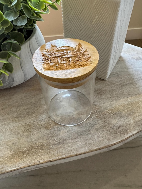 Mushroom Design Glass Jar with Bamboo Lid – 4oz Spice, Tea, or Cosmetic Storage Container