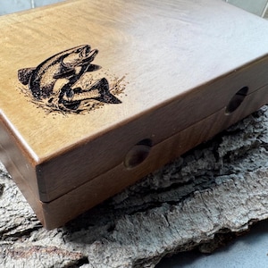 Laser-Engraved Burled Wood Fly Fishing Fly Box: Trout Design