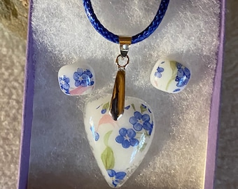 ForgetMeNot Fused Glass Jewellery Collection