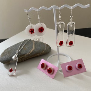Geschmolzenes Glas Silber Poppy Schmuckkollektion