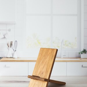 Wooden Collapsable Cell Phone Stand, Hands-free Easy To Store Tablet Holder image 4