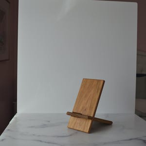 Wooden Collapsable Cell Phone Stand, Hands-free Easy To Store Tablet Holder image 11