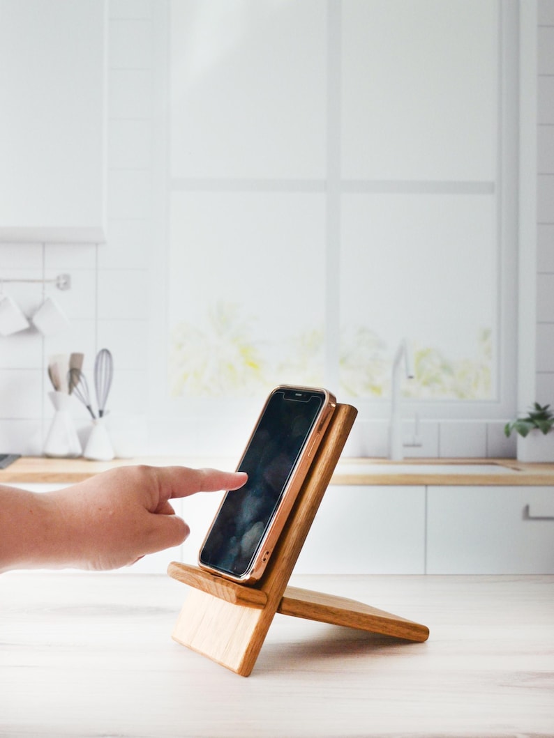 Wooden Collapsable Cell Phone Stand, Hands-free Easy To Store Tablet Holder image 9