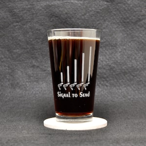 Ice Climbing, &quot;Signal to Send!&quot; Ice Screw, Alpine Technical Outdoor Sport Themed Etched Beer Pint Glass - Made in USA
