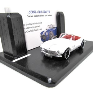 Klassieke BMW 507 visitekaarthouder "straatbeeld"