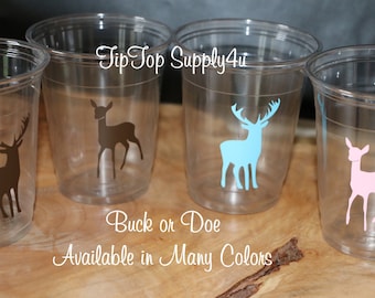 Más de 24 vasos transparentes para fiesta de revelación de género de Buck & Doe o más de 20 calcomanías de vinilo únicamente. Baby Shower, fiesta de chispas, niño o niña, ducha de cazador, equipo azul. C-137