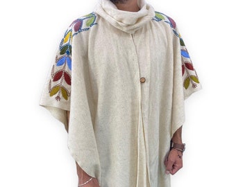 Mexican Embroidered Poncho for Men model Cob