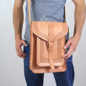 Sac de mallette en cuir avec gravure artisanale mexicaine