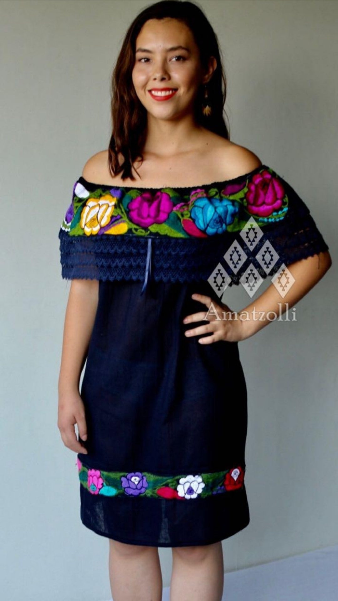Vestido Mexicano tipo Campesina Bordado mod. Zinacantán - Etsy México Vestido Mexicano tipo Campesina Bordado mod. Zinacantán - Etsy México