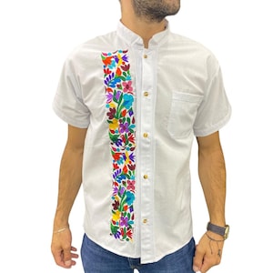 Camisa Bordada Mexicana Guayabera modelo Guacamaya