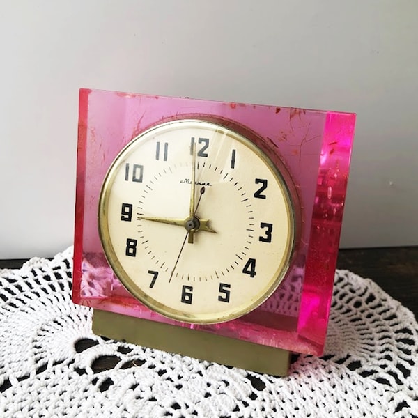 Horloge de bureau rose, décoration de table soviétique vintage rétro