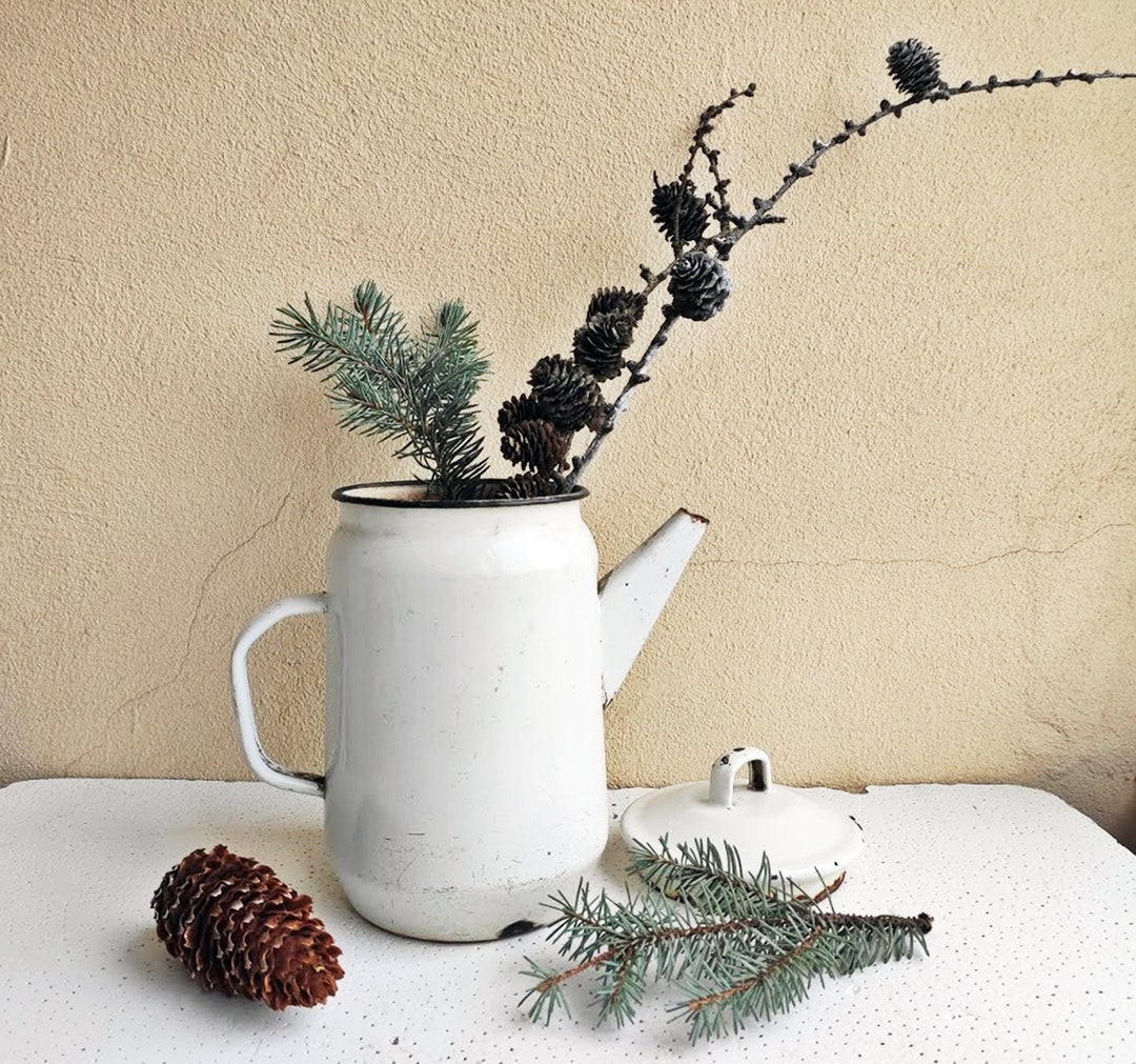 Chipped Enamel Pot, Vintage Rustic Teapot, Retro Enamel Kettle