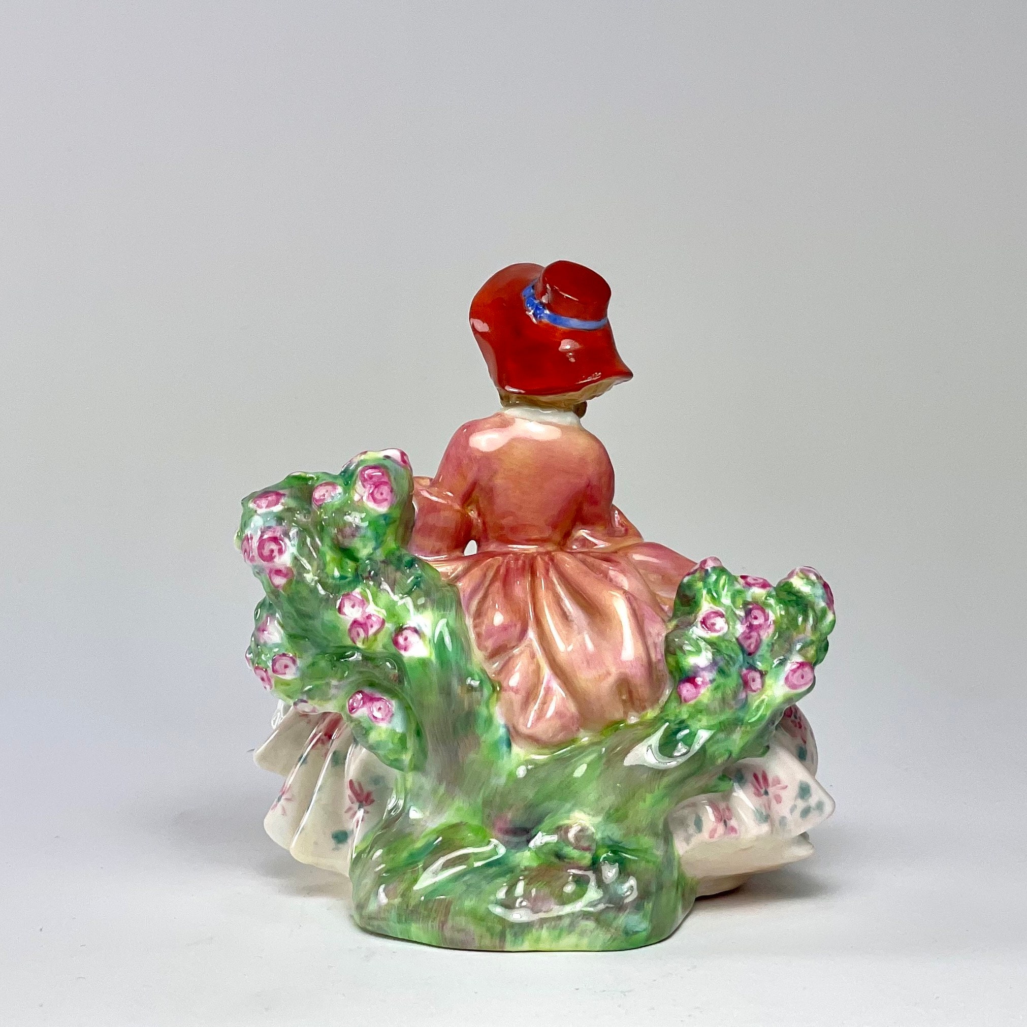 Royal Doulton Figurine: 'lydia' — HN 1906 - Etsy