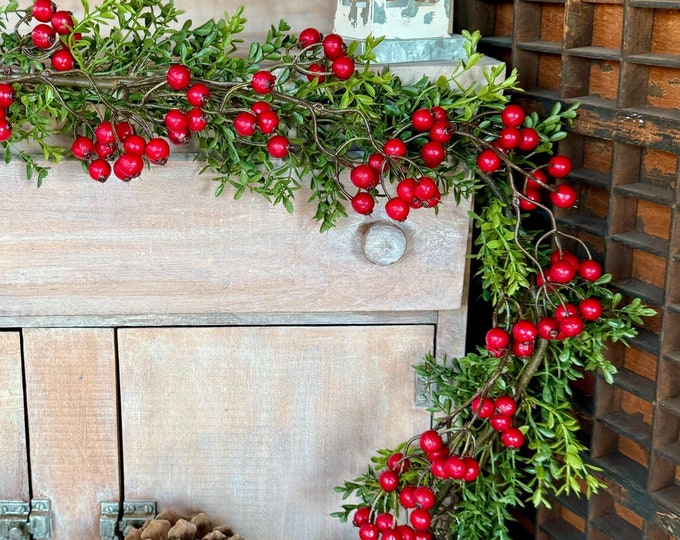 Christmas Boxwood Berry Garland, Christmas Garland, Fireplace Mantle Decor, Kitchen Cabinets Decorations, Tablescape, Dining Room Table
