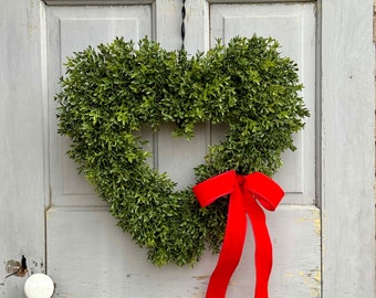 Valentines Day Heart Wreath, Pink Heart Wreath, Boxwood Heart Wreath with Pink Bow, Window Wreath, Mothers Day Wreath, Everyday Door Wreath