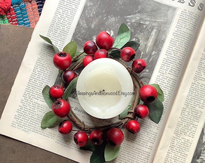 Christmas Berry Candle Wreath, Christmas Window Wreath, Kitchen Cabinet Wreath, Christmas Decor, Tablescape Decorations,