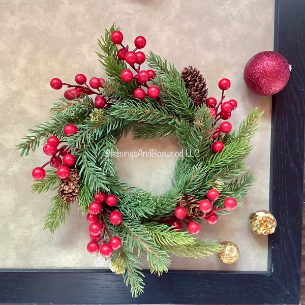 Set of 2 Spruce Pine Candle Wreaths, Pine Berry Christmas Candle Wreath, Vintage Style Christmas, Juniper Pine Wreath