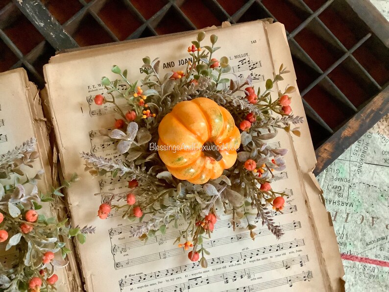 Pumpkin Berry Candle Wreath, Fall Pumpkin Wreath, Thanksgiving Candle Wreath, Orange Berry Wreath image 2