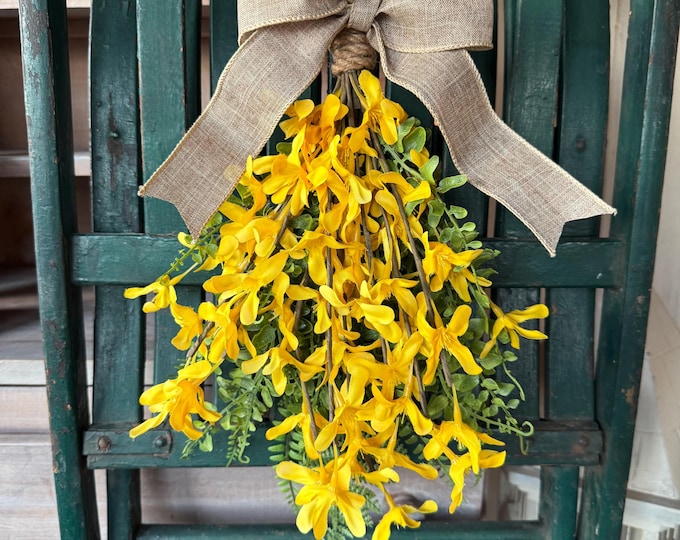 Mini Forsythia Swag Wreath, Yellow Spring Swag, Yellow Floral Door Swag, Fern Wreath, Mothers Day Swag, Wildflower Decor