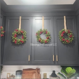 Christmas Boxwood Window Wreath, Christmas Boxwood Wreath, Christmas Window Wreath, Christmas Boxwood Wreath image 5