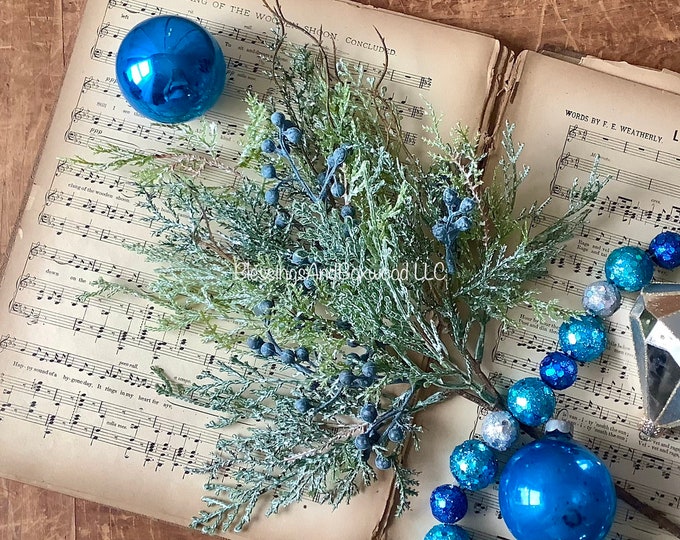 Set of Blue Juniper Branch, Winter Blue Juniper Pick, Pine Berry Candle Wreath, Vintage Style Christmas, Juniper Pine Wreath