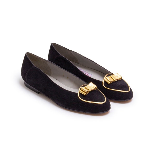 Vintage 1980s New Old Stock Suede Flats, Black and Gold 80s Slip On Shoes by Pappagallo size 6M