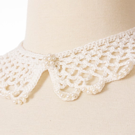 Vintage 1950s Crochet Collar, White 50s 60s Beade… - image 4