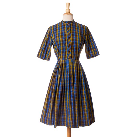 XL 1950s Burgundy Plaid Shirtwaist Day Dress Cotton Short Sleeve