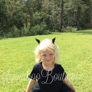 Bat wing clips, bat wing hair clips, kids bat costume, halloween bat costume, black battutu, bat wings, bat wing headband