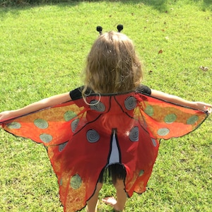 Ladybug costume, ladybugwings, ladybirdcostume, tutu costume, Halloween costume, kid costume, ladybug cape, ladybug wings image 1