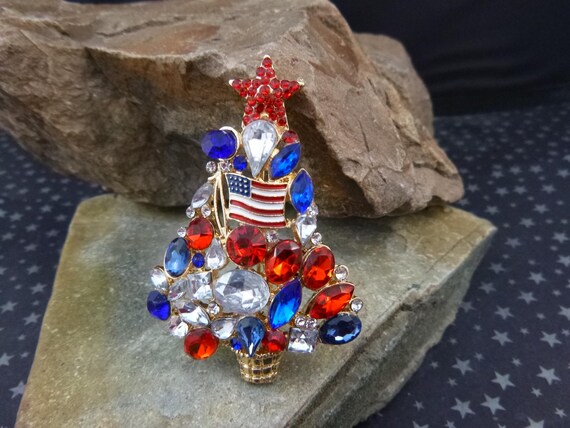 Patriotic Christmas Tree Vintage Pin | Red White and Blue American Spirit Holiday Pin