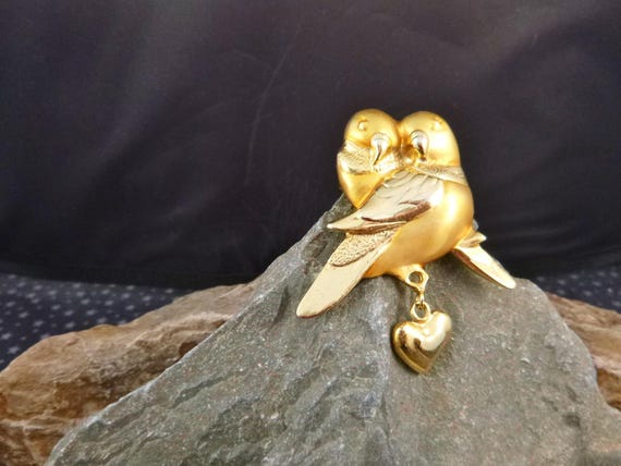 Love Birds with Dangling Heart Vintage Brooch | Romantic Message of Love Brooch | Sentimental Vintage Pin