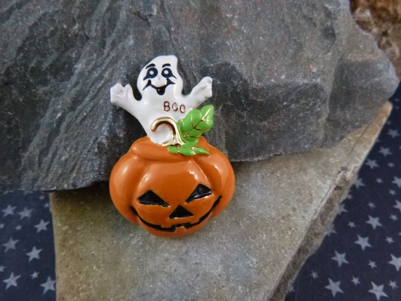 Boo! Happy Ghost and Jack O Lantern Vintage Halloween Pin