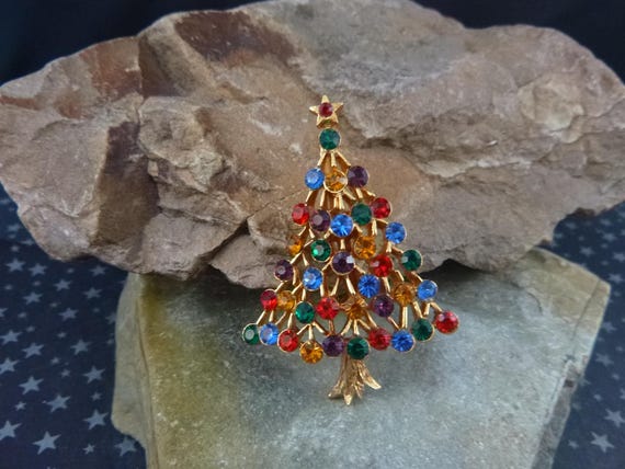 Vintage JJ (Jonette) Collectible Christmas Tree Brooch | Open Loops and Scalloped Edges with Multi-colored Rhinestones | Book Piece