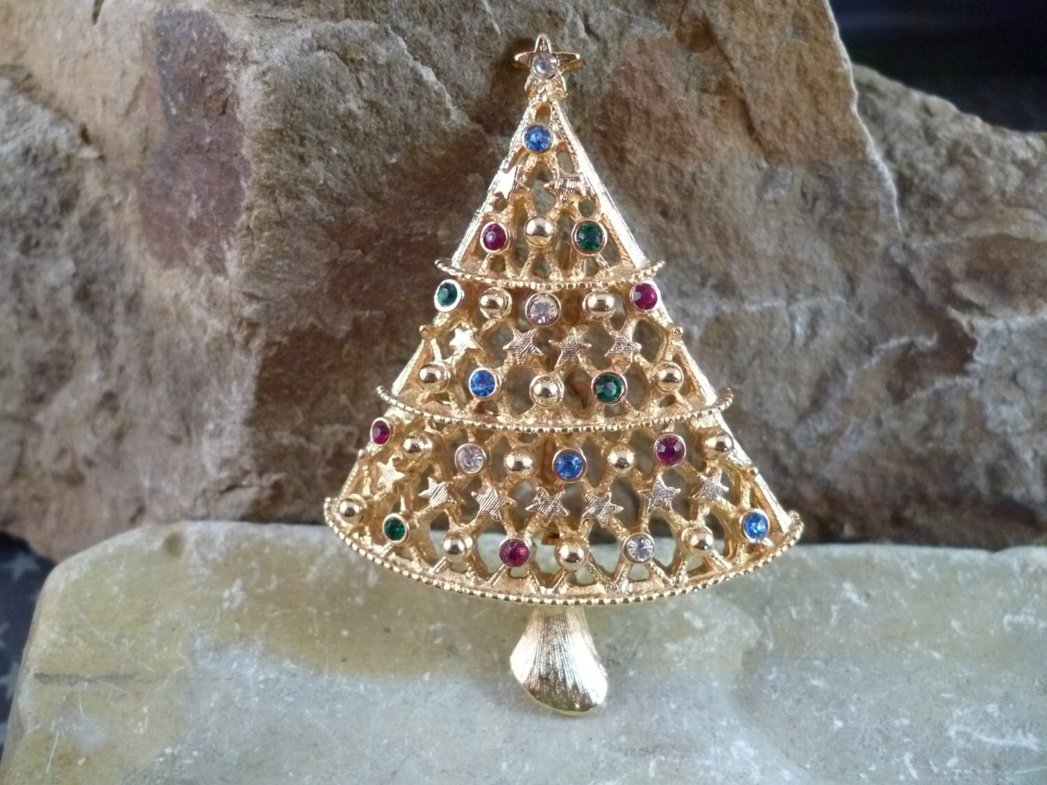 Jj christmas deals tree pin