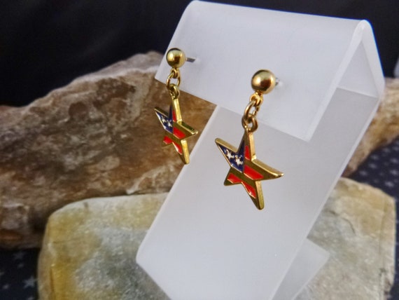 Red, White, and Blue Dangling Star Vintage Earrings | Avon Americana  Patriotic Pierced Earrings in Original Box | July 4 | Book Piece