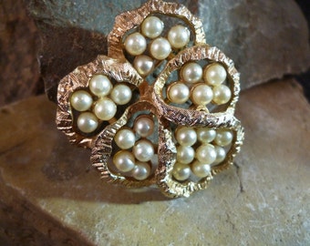 1960s Coro Signed Faux Pearls in Open Design Gold Tone Textured Brooch