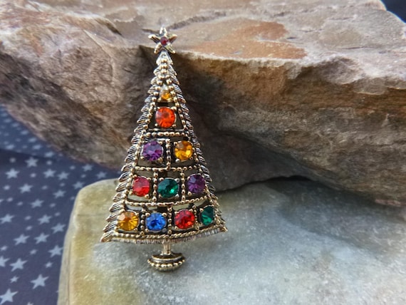 BJ (Beatrix) Christmas Triangle Tree Vintage Pin with Rhinestones Book Piece