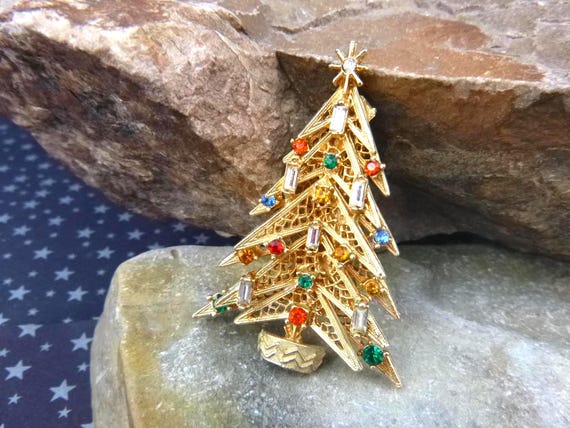 Signed Lacy Vintage Christmas Tree Brooch | Art Pepper | Baguette Candles with Rhinestones | Book Piece