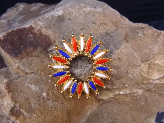 Patriotic Red White and Blue Vintage Brooch circa l970s | July 4 | Timeless Classic