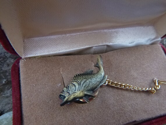 Fish Lover? Vintage Large Mouth Bass Fish Tie Tac… - image 10