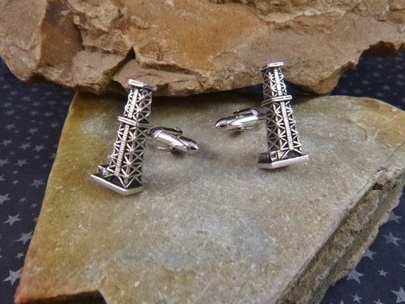 Swank Oil Derrick Rig Drilling Oil Well Silver Tone Vintage Cuff Links | Oil Industry Themed Cufflinks