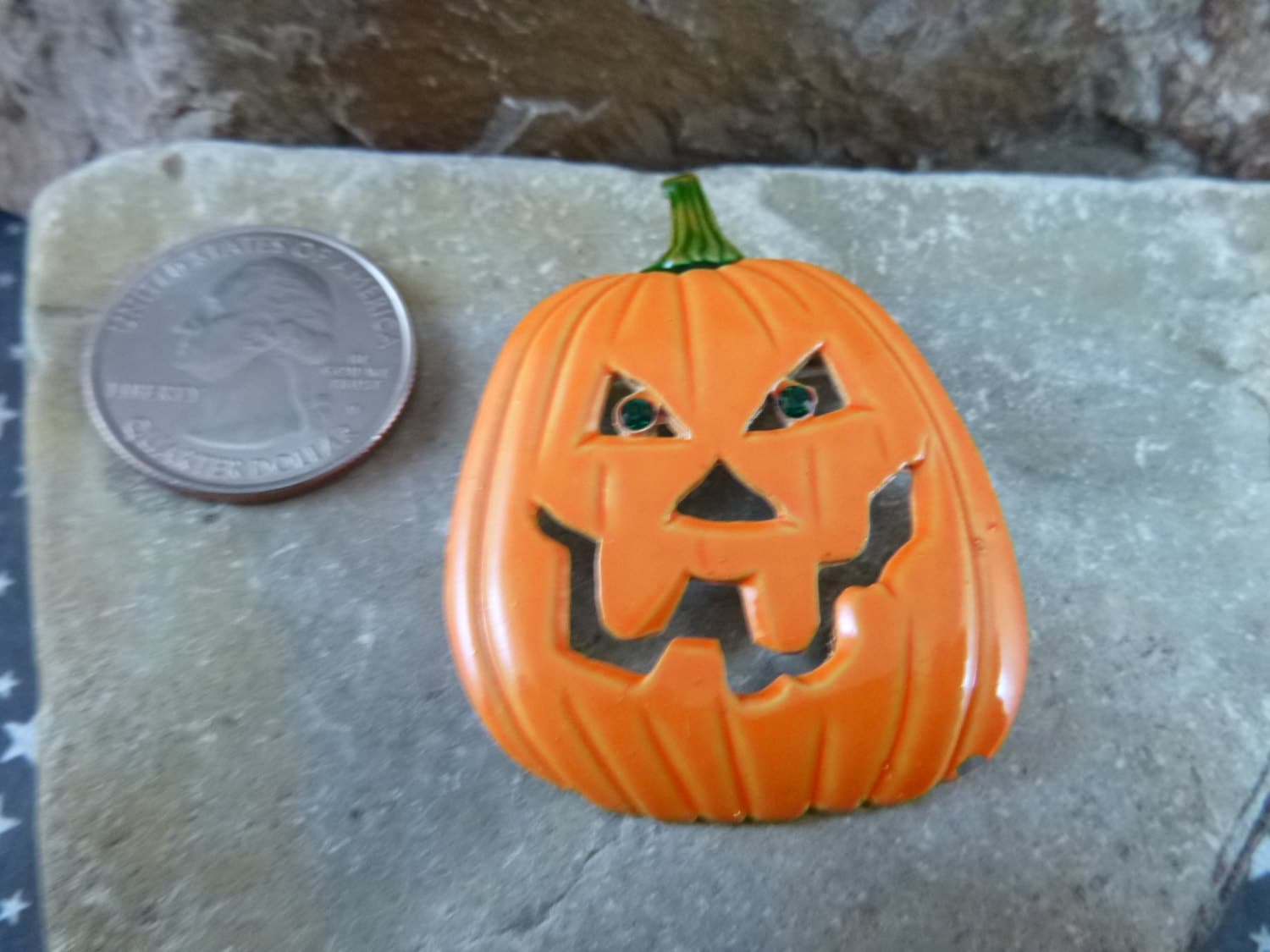 Halloween Carved Pumpkin Vintage Pin |Green Eyed Spooky Looking Jack O ...