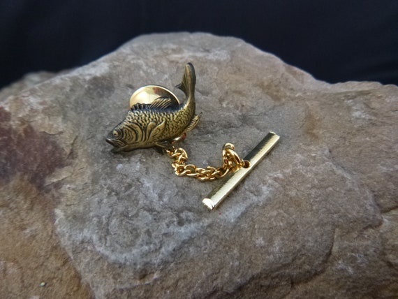 Fish Lover? Vintage Large Mouth Bass Fish Tie Tac… - image 9