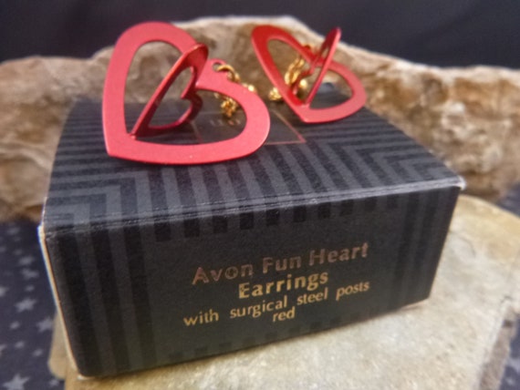 1992 “Fun Heart” Dangling Vintage Avon Pierced Ea… - image 2
